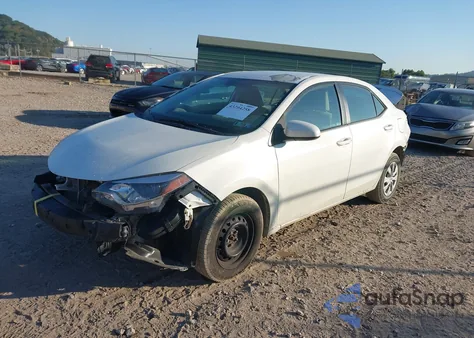 2014 Toyota Corolla Le Eco z USA, uszkodzony, nr VIN 5YFBPRHE8EP059965